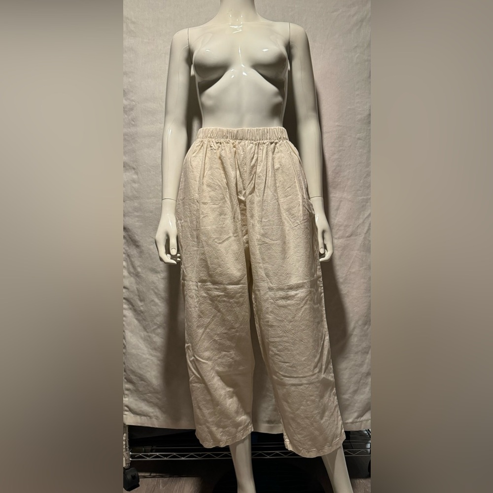 Wide leg cropped linen pants